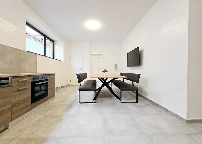 Apartamento Tolstov - 4 - Parking - 30 Min Messe Dus *